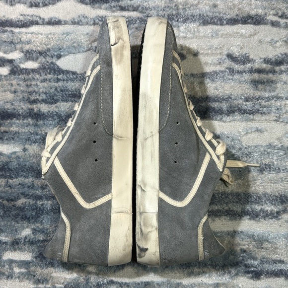 Golden Goose Super Star Low Top Sneakers - Picture 7 of 12